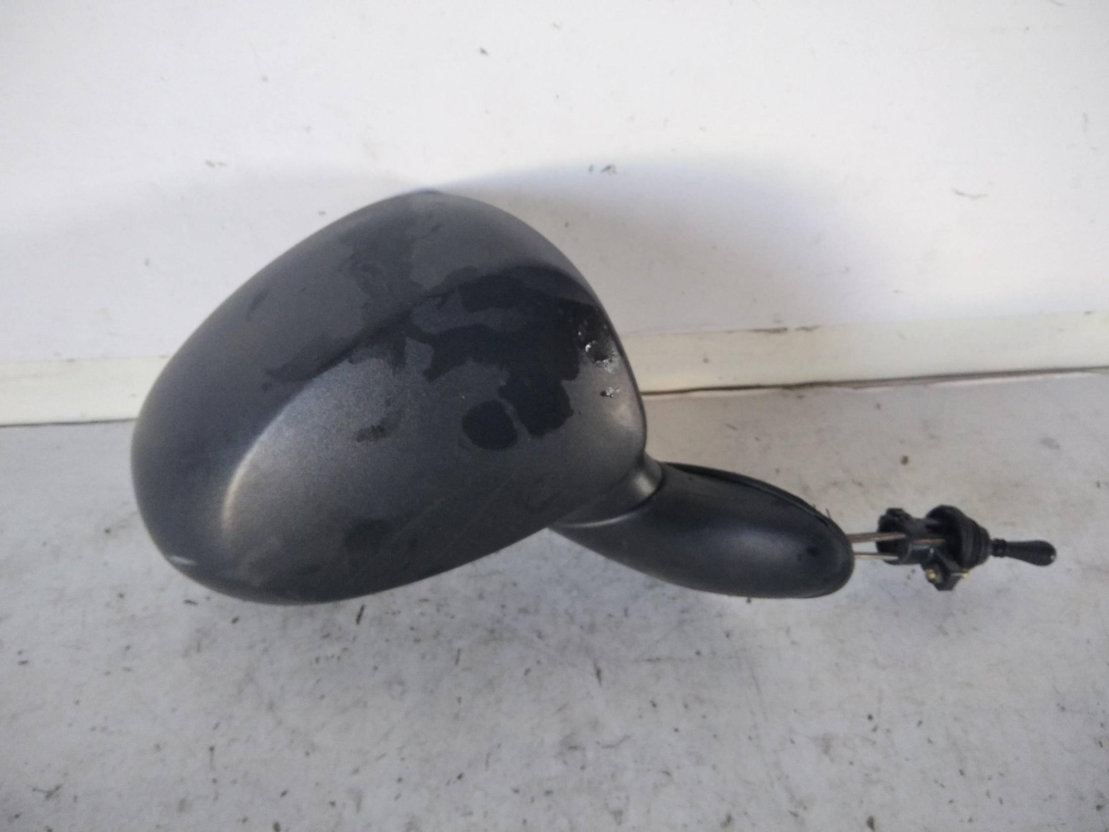 Retrovisore est. dx.